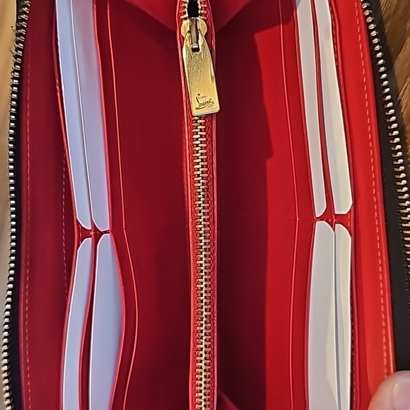 Christian Louboutin Pannetone zippy wallet - Picture 5 of 9